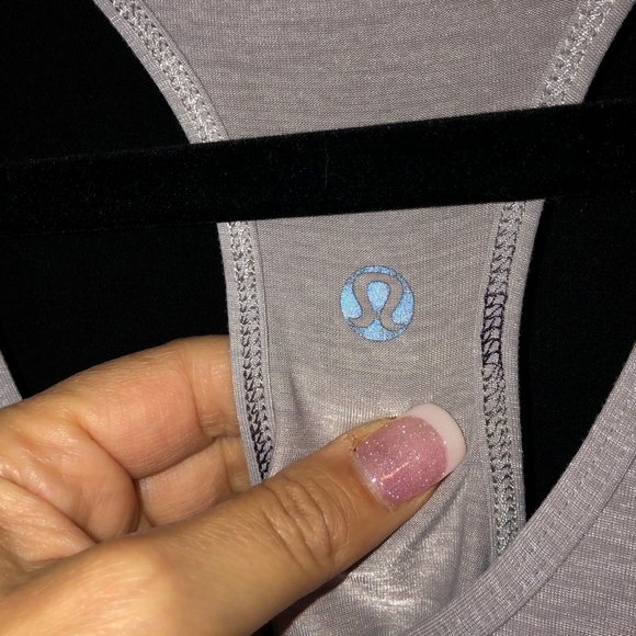 Lululemon silver tank - Picture 4 of 4